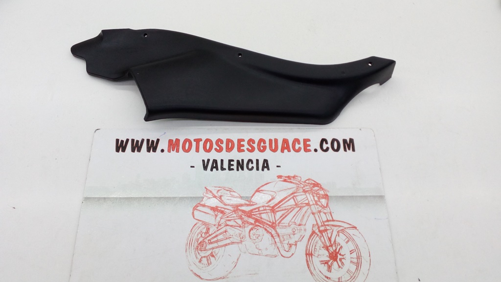 REF. 46632313460 TAPA DERECHA BAJO DEPOSITO (REMATE DERECHO) BMW R 850 R '94/'01