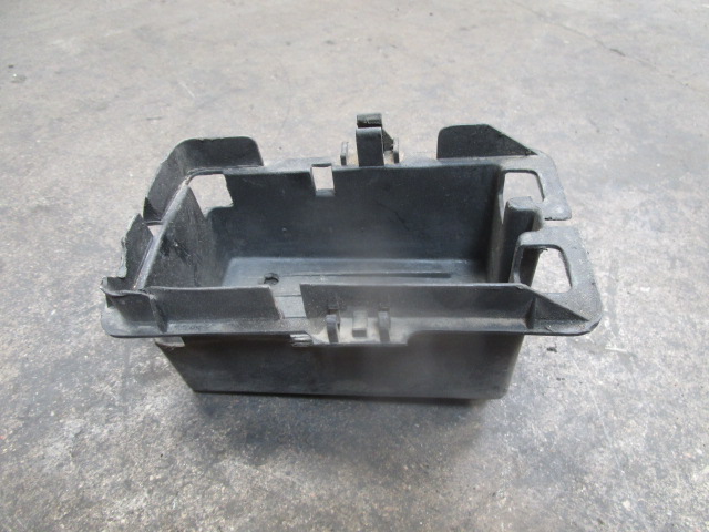 CAJA PORTA BATERIA DERBI VARIANT