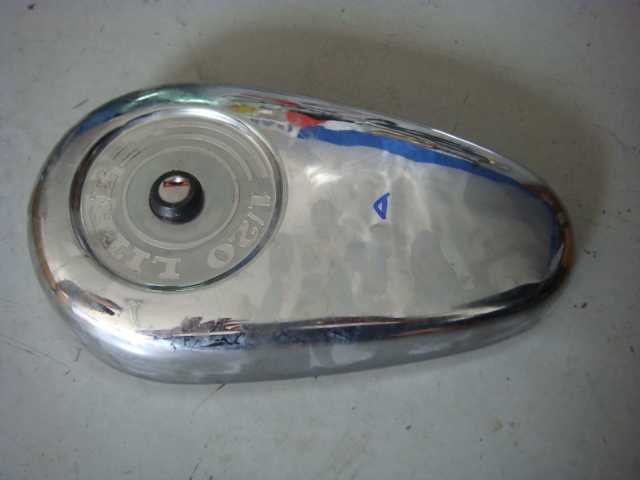 EMBELLECEDOR CAJA LATERAL DERECHA GILERA EAGLE 50