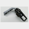 ESTRIBO DELANTERO DERECHO 2 APRILIA PEGASO 650 CARBURACION 1