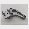 SOPORTE DEL POSAPIE DELANTERO IZQUIERDO ( 2335837 ) BMW R 850 R (R28) '04 1