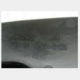 REF. 64225-MBLA-6100 CAJA DE LA GUANTERA DERECHA (3#) HONDA DEAUVILLE 650 NT650V 3