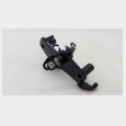 SOPORTE DEL ESTRIBO DELANTERO DERECHO (1) KAWASAKI VULCAN 500 (EN500) 2