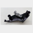SOPORTE DEL ESTRIBO DELANTERO DERECHO (1) KAWASAKI VULCAN 500 (EN500) 3
