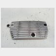 EMBELLECEDOR DERECHO DEL CILINDRO DELANTERO (1#) SEGUN FOTOGRAFIAS KYMCO VENOX 250 CARBURACION 1