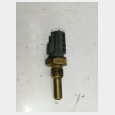 SENSOR DE TEMPERTURA (1) ( TERMOSTATO ) ( 13650-10G00-000 ) SUZUKI SV 1000 S/N '03/'07 6