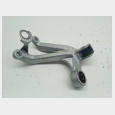 SOPORTE DEL POSAPIE TRASERO DERECHO (1) SEGUN FOTOGRAFIAS SUZUKI GSX-R 750 '96/'99 SRAD 3