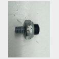 SENSOR DE PRESION ACEITE (3) SEGUN FOTOGRAFIAS SUZUKI GSX-R 750 '96/'99 SRAD 5