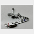 SOPORTE DEL POSAPIE DELANTERO DERECHO (1) YAMAHA R1 '04/'06 (YZF R1 '04/'06 5VY) 3