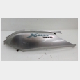 TAPA TRASERA IZQUIERDA 4 YAMAHA X-MAX 250 '05 CARBURACION 1