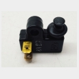 INTERRUPTOR / SENSOR DEL FRENO TRASERO (1) YAMAHA X-MAX 250 '05/'06 CARBURACION ( YP250R ) 5