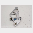 SOPORTE DEL POSAPIE DELANTERO IZQUIERDO (3) SEGUN FOTOGRAFIAS YAMAHA FZ6 N '04/'06 ( 1B39 ) 2