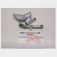 SOPORTE DEL POSAPIE DELANTERO DERECHO (1) SEGUN FOTOGRAFIAS YAMAHA TZR 50 ('03/'12)