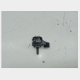 SENSOR DE PRESION (1) ( 1WS82380000 ) SEGUN FOTOGRAFIAS YAMAHA MT-07 '19/'20 (MTN690-A) 2