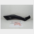 TAPA LATERAL DERECHA CENTRAL (3) ( BL1-F1721-00 ) SEGUN FOTOGRAFIAS YAMAHA X-MAX 125 I.E. '18/'20 (YP125R)
