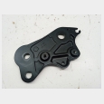 SOPORTE / ADAPTADOR ESTRIBO DELANTERO DERECHO (1) SEGUN FOTOGRAFIAS YAMAHA MT-07 '23 (MTN690-U) 5